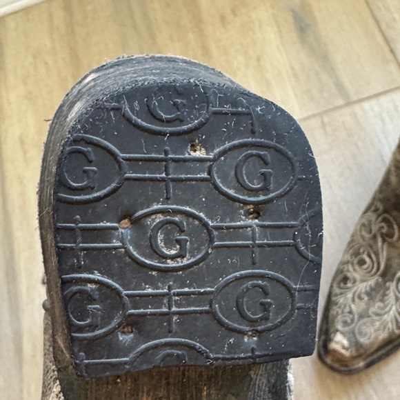 Circle G Black and Gray Heeled Boots - Picture 3 of 5